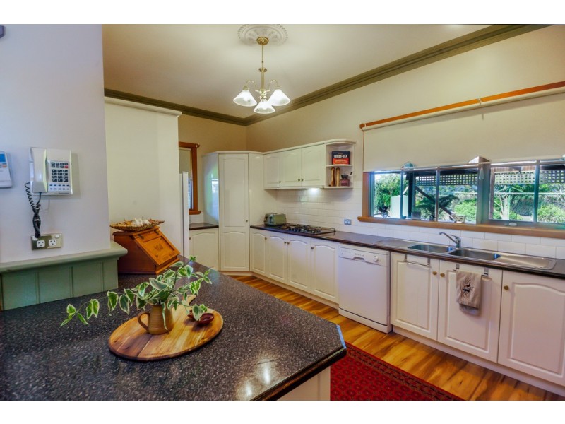 15 Reeves Road, Lower Barrington TAS 7306