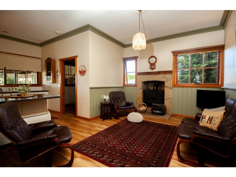 15 Reeves Road, Lower Barrington TAS 7306