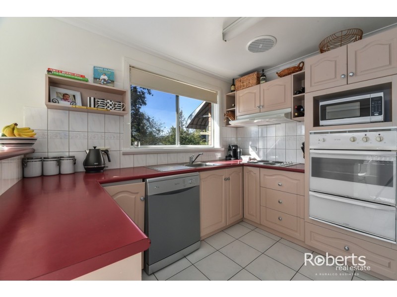 94 New World Avenue, Trevallyn TAS 7250