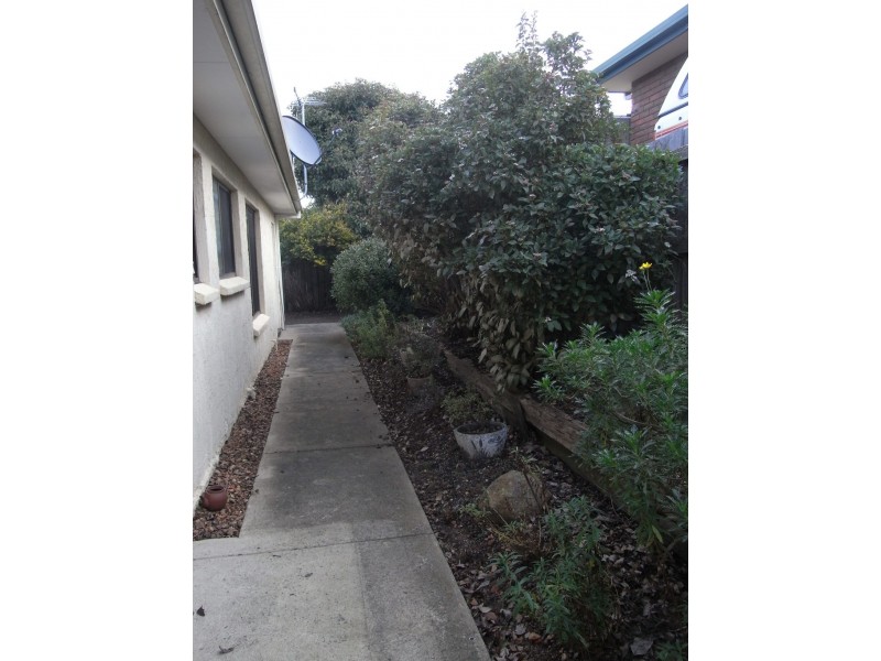 1/15 Glover Avenue, Blackstone Heights TAS 7250