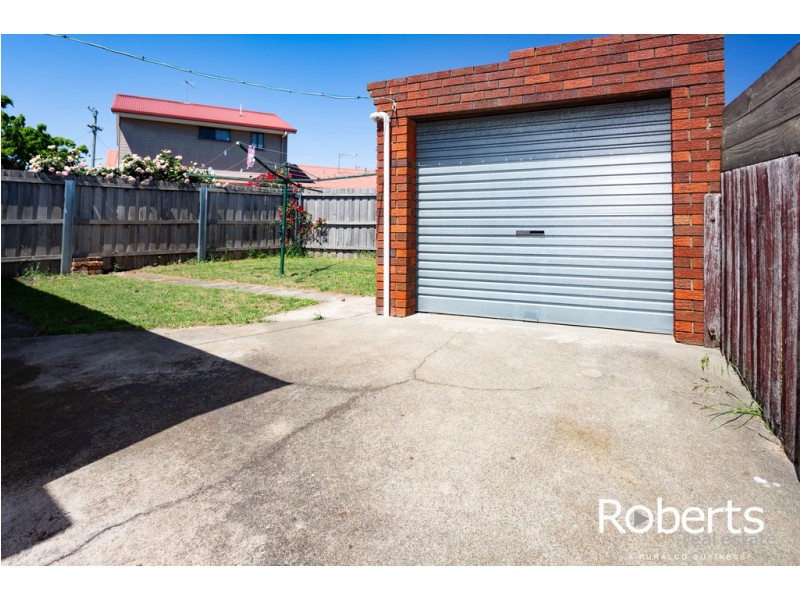 3B Bishops Drive, Newnham TAS 7248