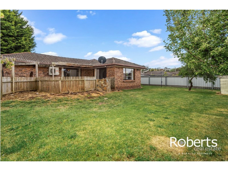 9 Mount Stuart Drive, Newnham TAS 7248