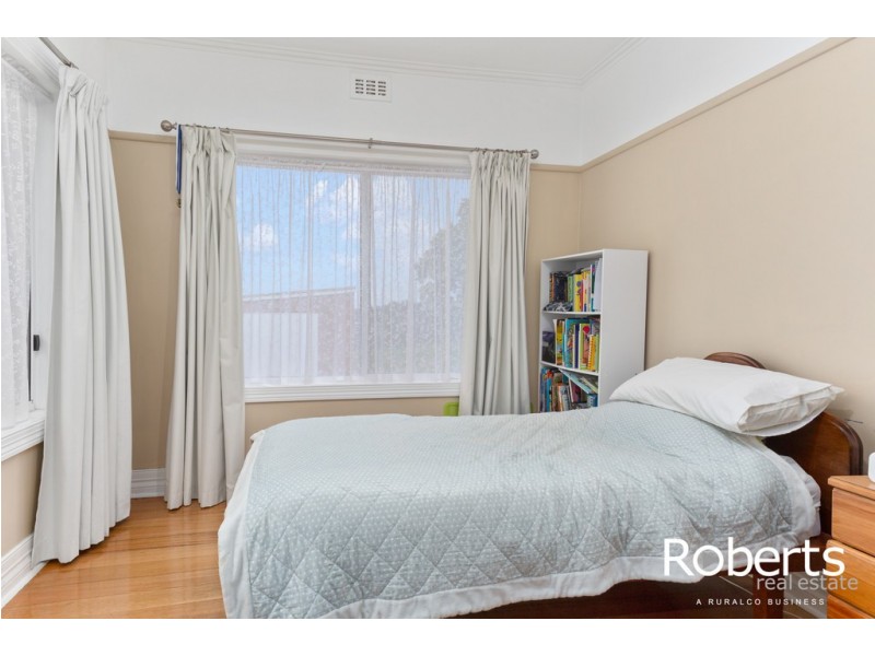 32 Veulalee Avenue, Trevallyn TAS 7250