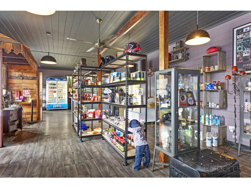 74-76 Main Street, Derby TAS 7264