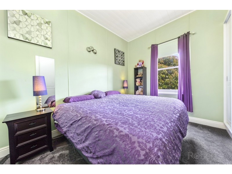 74-76 Main Street, Derby TAS 7264