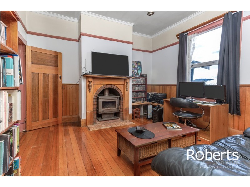 18 Meredith Crescent, South Launceston TAS 7249