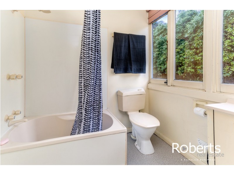 18 Meredith Crescent, South Launceston TAS 7249