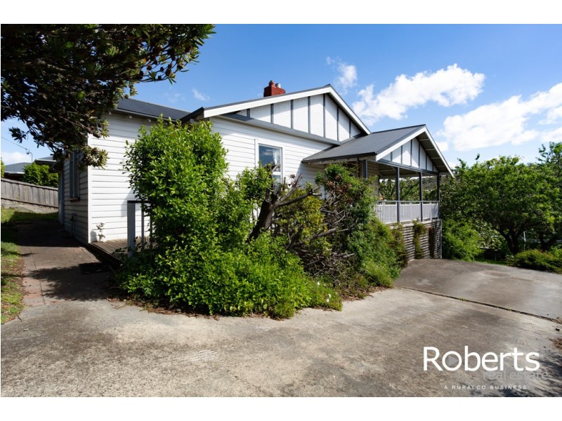 18 Meredith Crescent, South Launceston TAS 7249