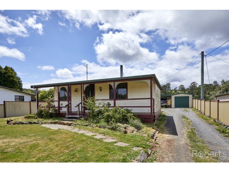 10 Edwards Place, Branxholm TAS 7261
