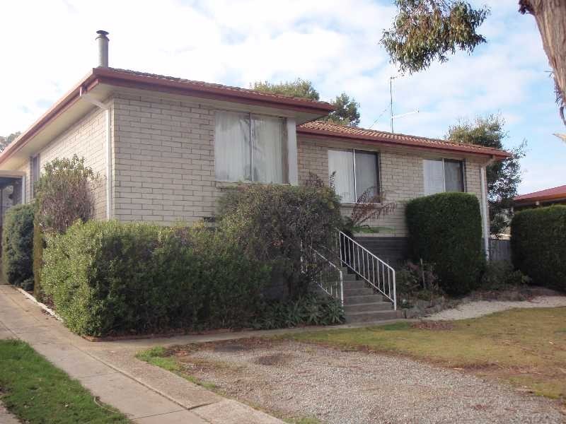 14 Pioneer Parade, Ravenswood TAS 7250