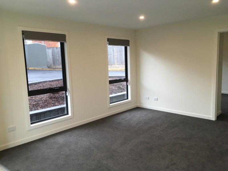 2/10 Summit Road, Trevallyn TAS 7250