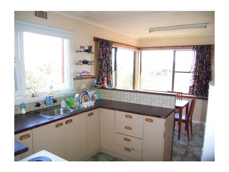 63 Cornwall Crescent, Newnham TAS 7248