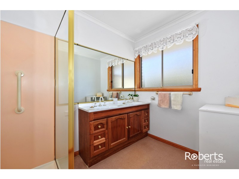 1/2 St Andrews Circle, Prospect Vale TAS 7250