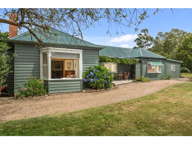 20 Browns Road, North Lilydale TAS 7268