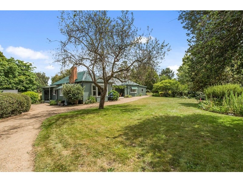 20 Browns Road, North Lilydale TAS 7268