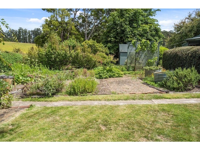 20 Browns Road, North Lilydale TAS 7268