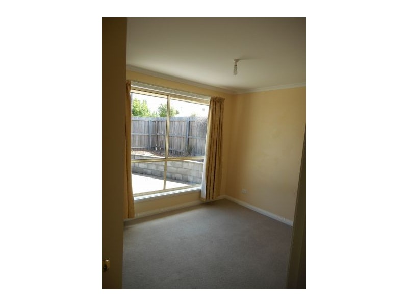 1/81 Tompsons Lane, Newnham TAS 7248