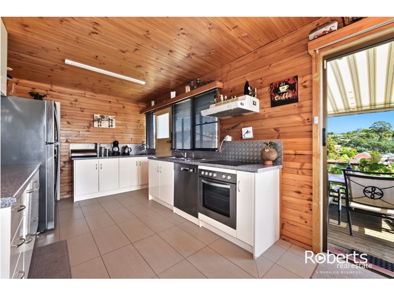 44 Shirley Place, Kings Meadows TAS 7249