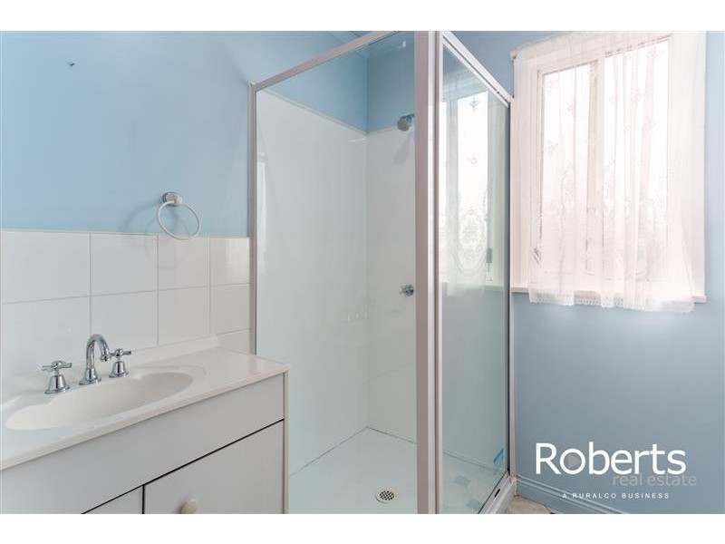 11 Renfern Street, Waverley TAS 7250