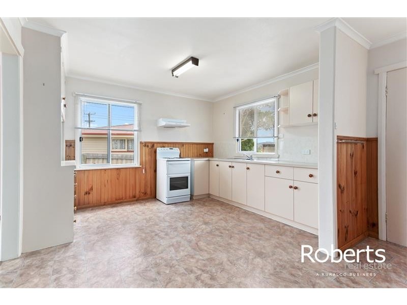 11 Renfern Street, Waverley TAS 7250