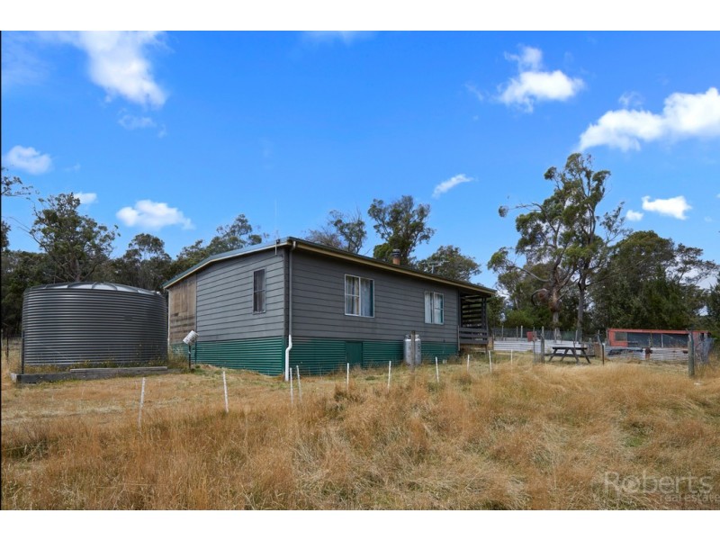 2565 Gladstone Road, Gladstone TAS 7264