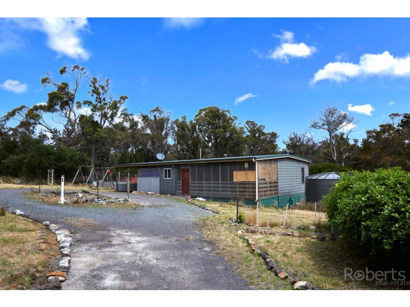 2565 Gladstone Road, Gladstone TAS 7264