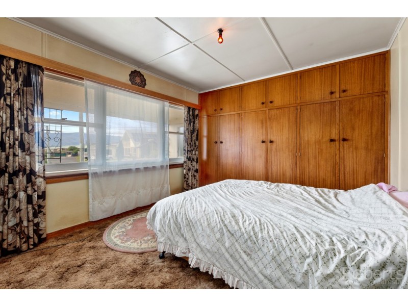 8 Arthur Street, Scottsdale TAS 7260