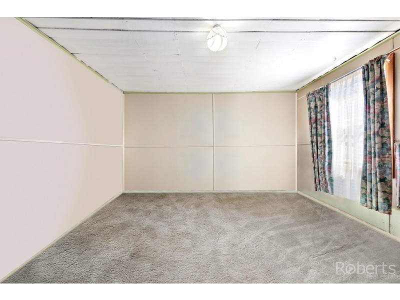 84 Main Street, Derby TAS 7264