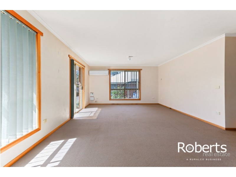 2/39 Parklands Parade, Newnham TAS 7248