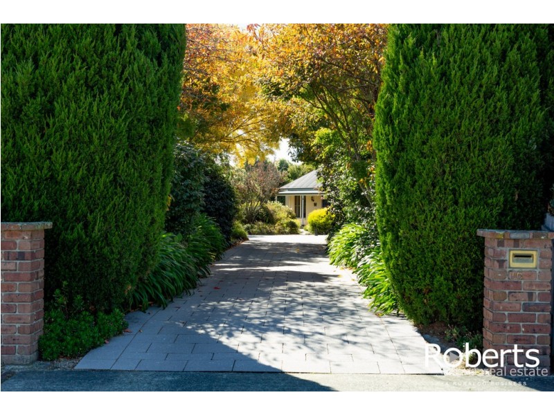 16 Spring Grove, Youngtown TAS 7249