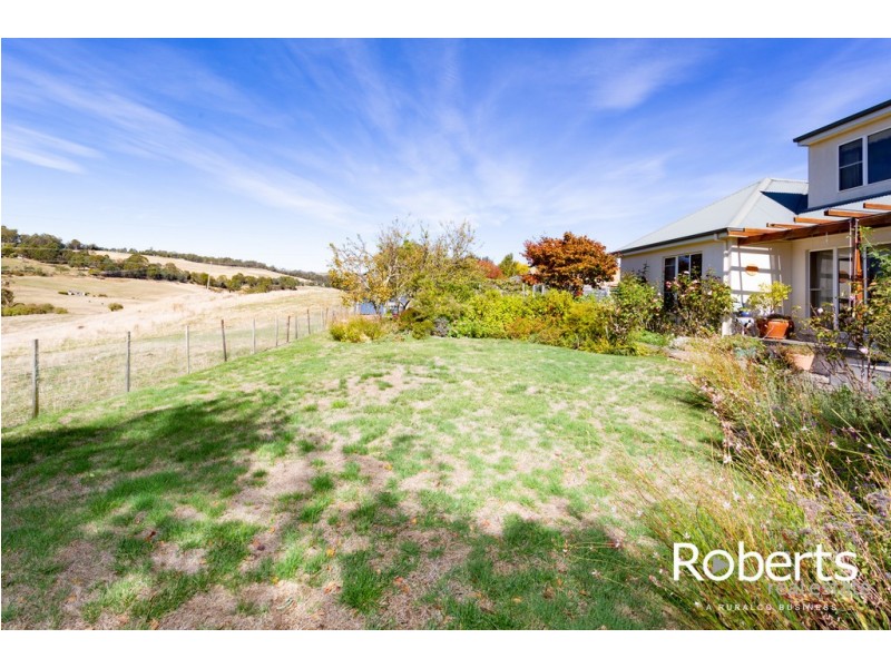 16 Spring Grove, Youngtown TAS 7249