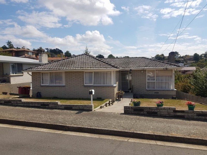 72 Panubra St, Kings Meadows TAS 7249