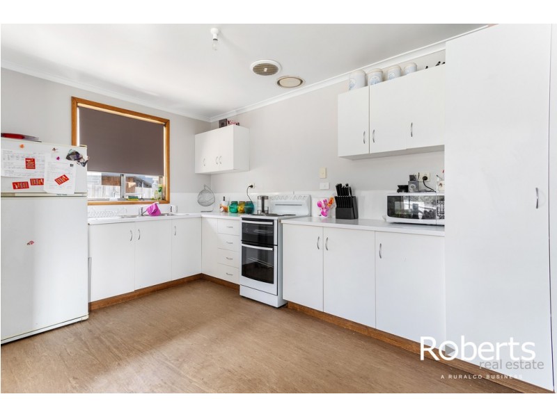 6 Terang Place, Ravenswood TAS 7250