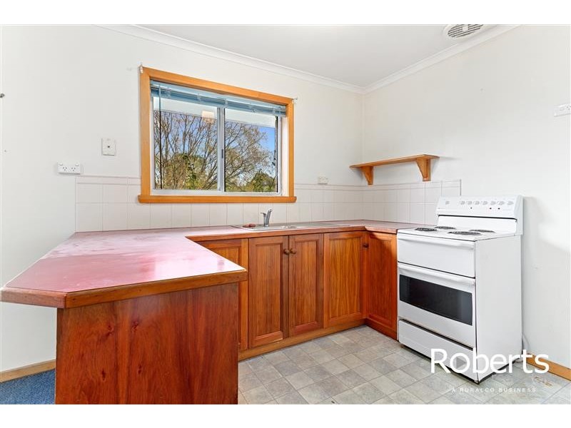 2/30B Notley Street, Newnham TAS 7248