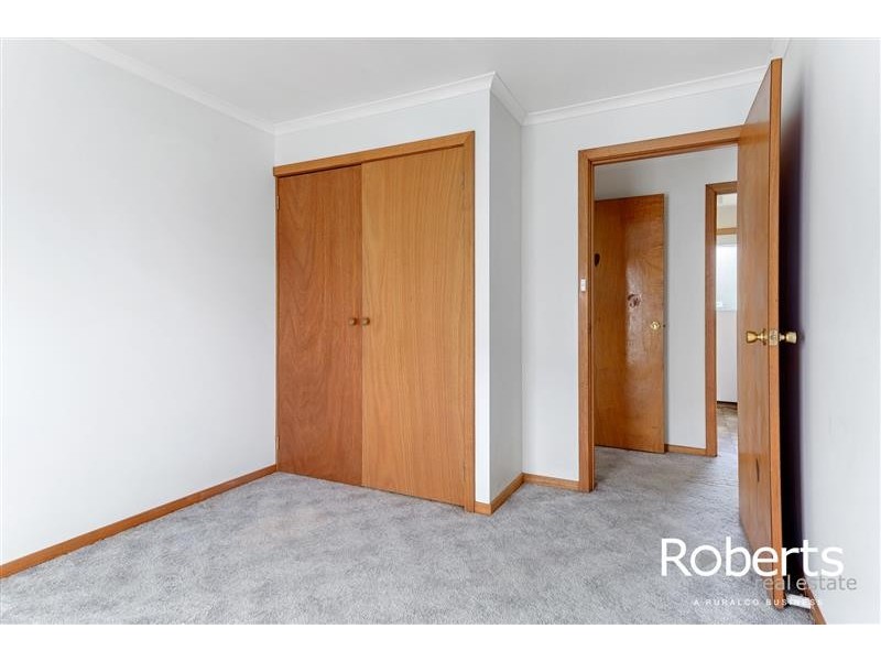 2/30B Notley Street, Newnham TAS 7248