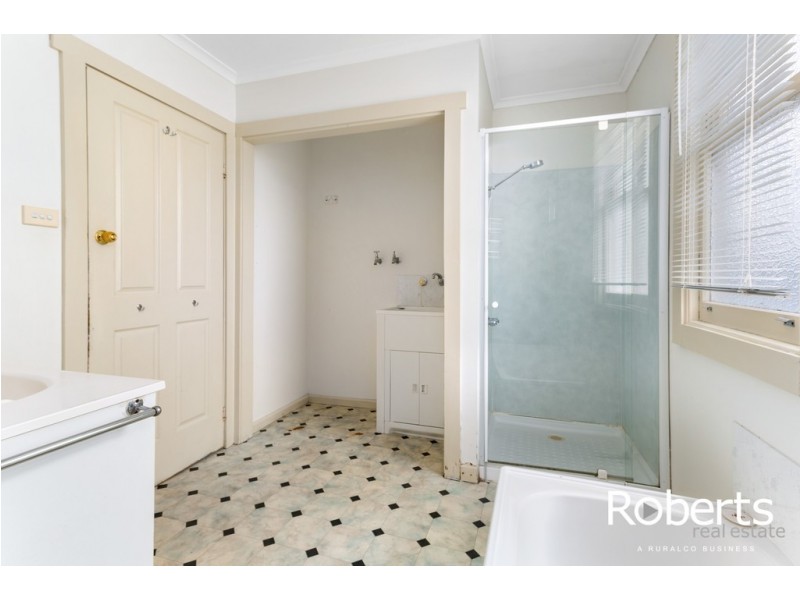 9 Clyde Street, Mowbray TAS 7248
