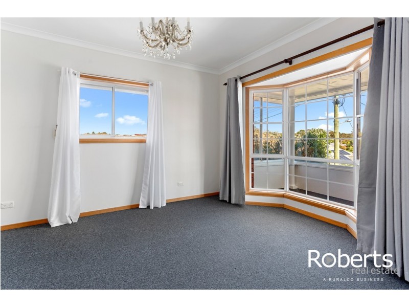 8 Summer Rise, Summerhill TAS 7250