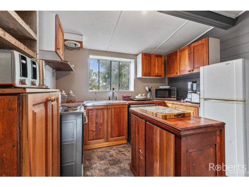 11 Main Street, Winnaleah TAS 7265