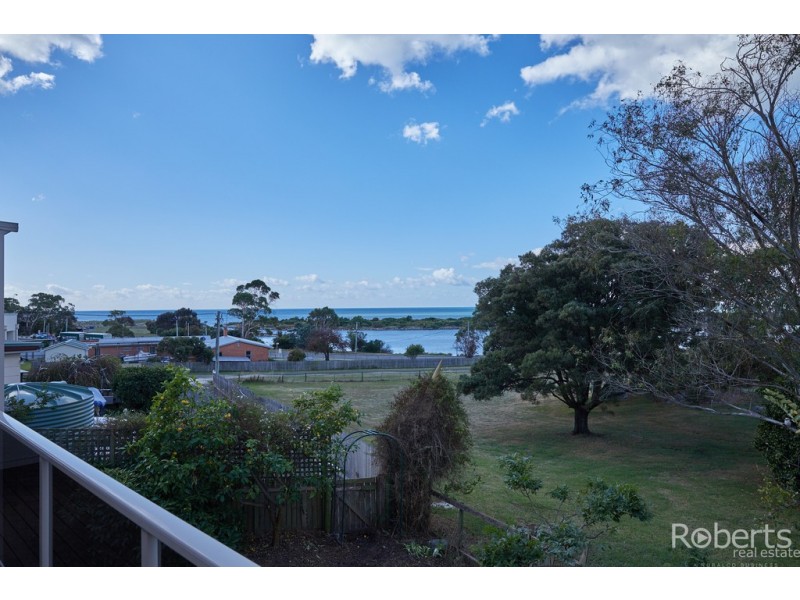 3/21 Emma Street, Bridport TAS 7262