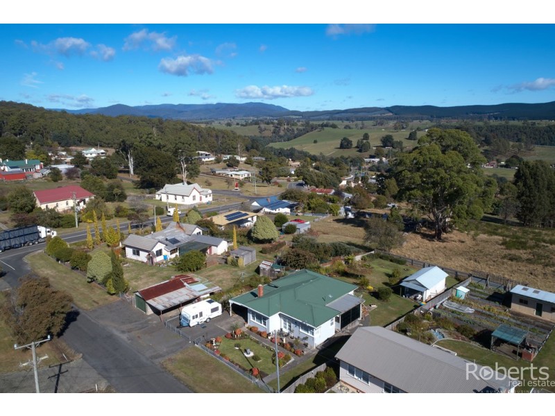 16 Albert Street, Branxholm TAS 7261