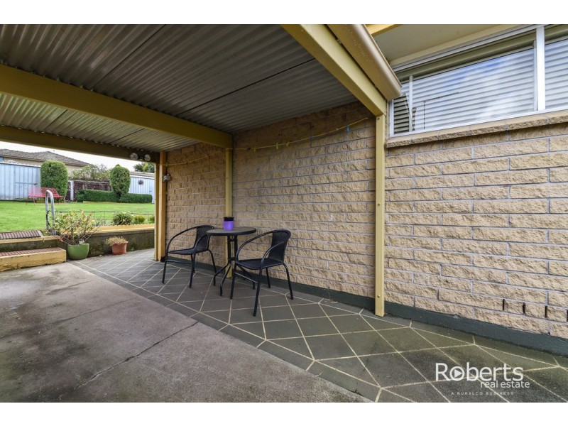 4 Rondora Crt, Newnham TAS 7248