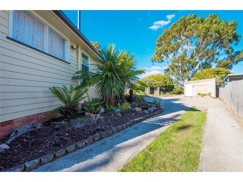 8 Tonga Place, Ravenswood TAS 7250