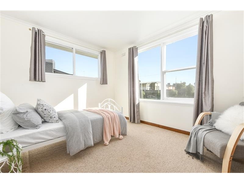 8 Tonga Place, Ravenswood TAS 7250