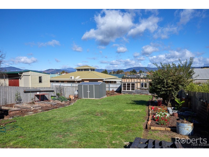 7 Charles Street, Scottsdale TAS 7260