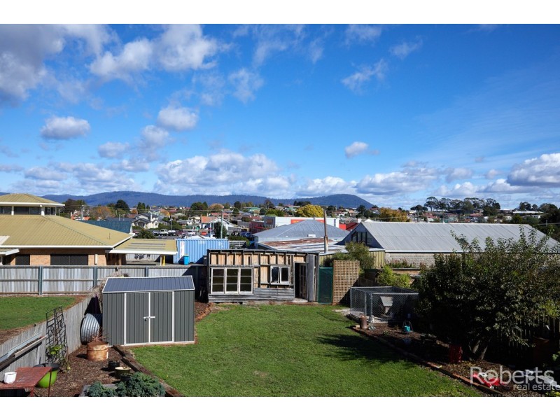 7 Charles Street, Scottsdale TAS 7260