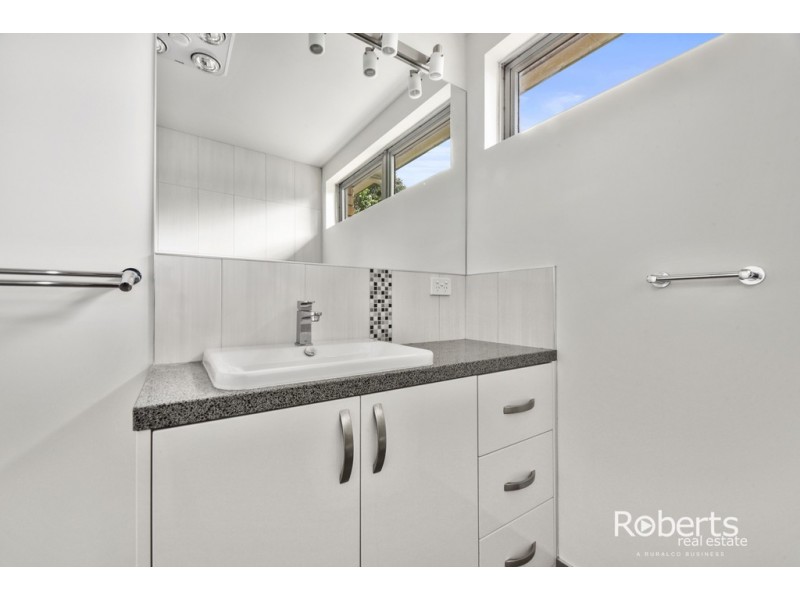 1/8 Rose Lane, South Launceston TAS 7249