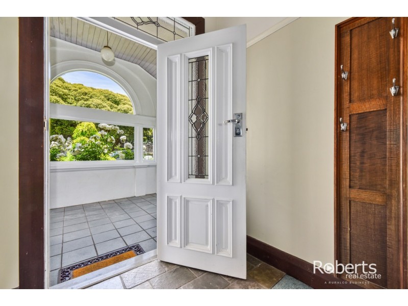 16 Campbell Street, Newstead TAS 7250