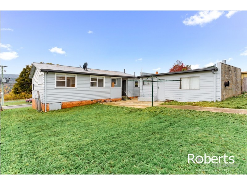 4 Regent Street, Waverley TAS 7250