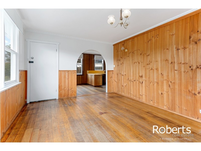 4 Regent Street, Waverley TAS 7250