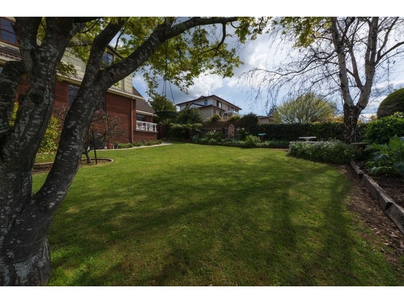 17 Beech Road, Norwood TAS 7250